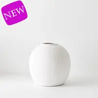 Ceramic 'Baila' Pot<br>White 28cm