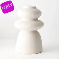 Ceramic 'Juno' Vase<br>White 30cm